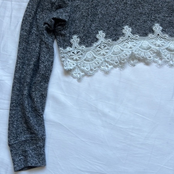 ⭐️the Kooples Women's Sweet Fleece Hooded Sweatshirt with Lace Details⭐️ - Picture 4 of 8